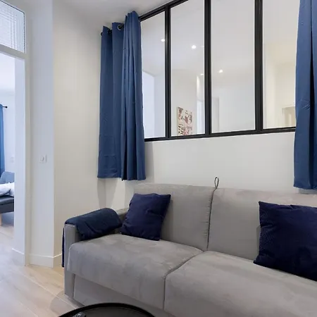 Apartment Rue De Bone By Halldis Cannes